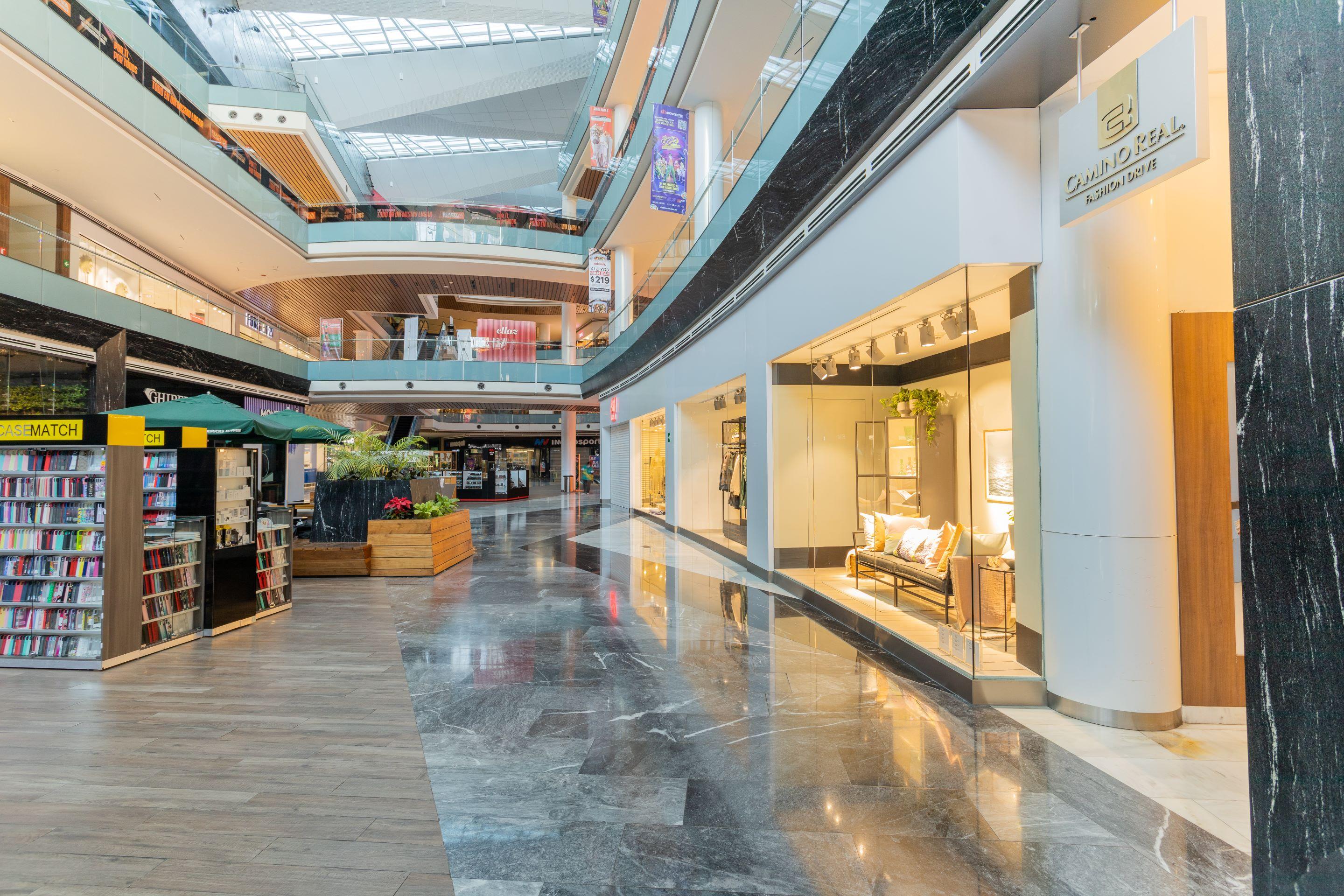 Hotel Camino Real Fashion Drive Monterrey à San Pedro Garza Garcia Extérieur photo Interior of the mall
