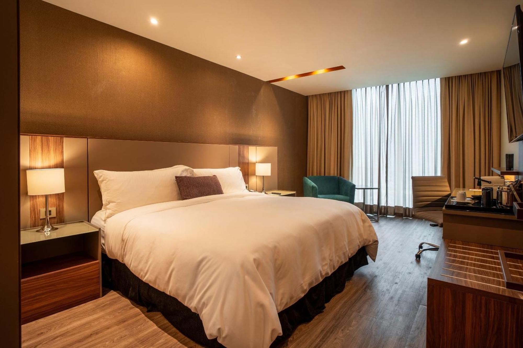 Hotel Camino Real Fashion Drive Monterrey à San Pedro Garza Garcia Extérieur photo Deluxe Room